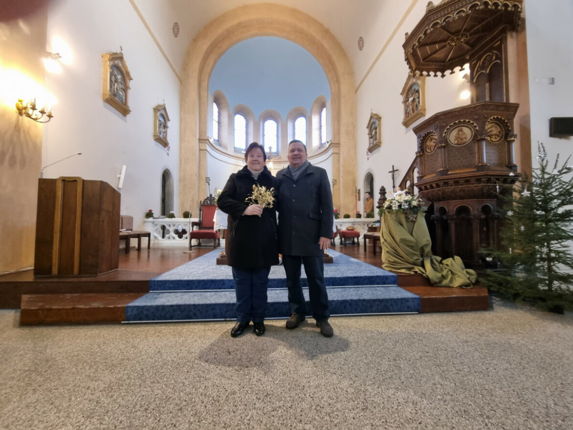 20221226_095138 Představení farníků – manželé Cinkovi